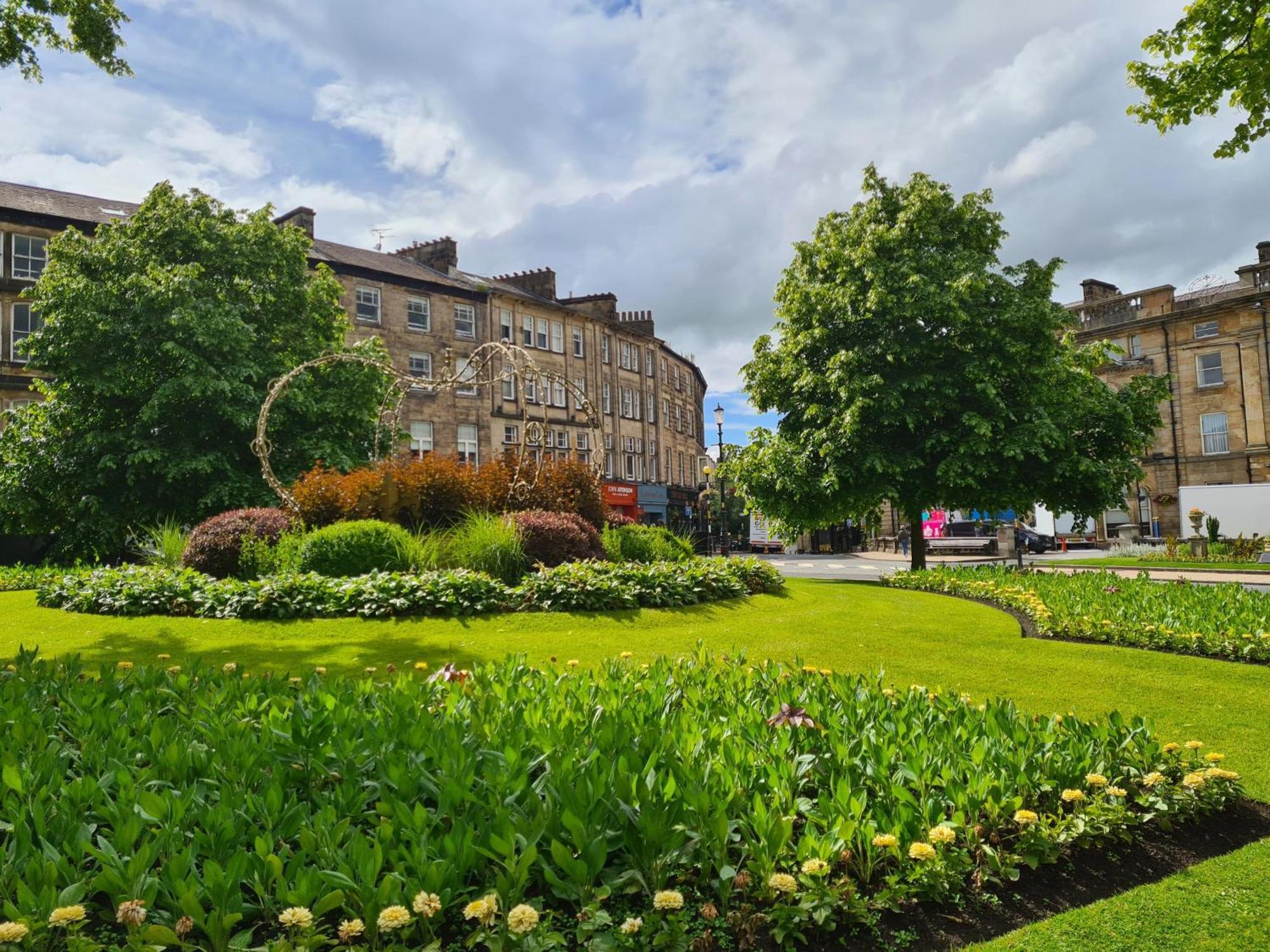 York Place Mews - Central 2 Bed 2 Bath Free Parking Harrogate Extérieur photo